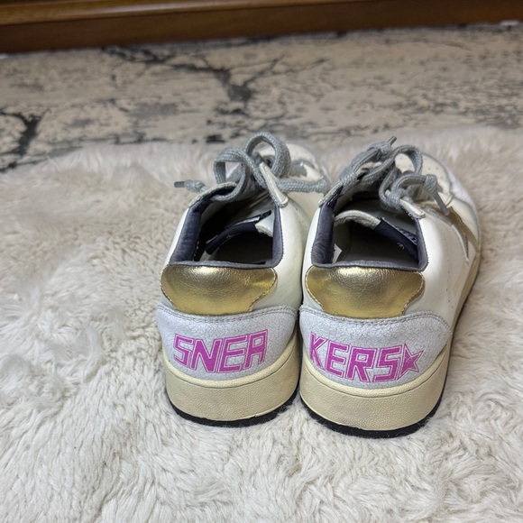 Golden Goose White and Gold Star Sneakers - Picture 6 of 6